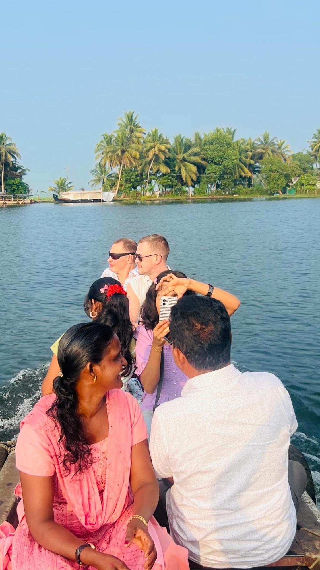 Marari Eclipse Homestays Alappuzha Eksteriør billede